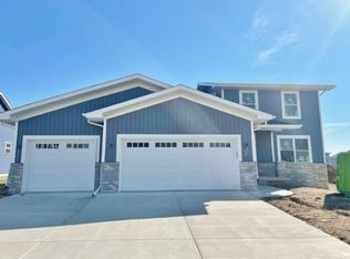 2422 Boulder Dr, Normal, IL 61761