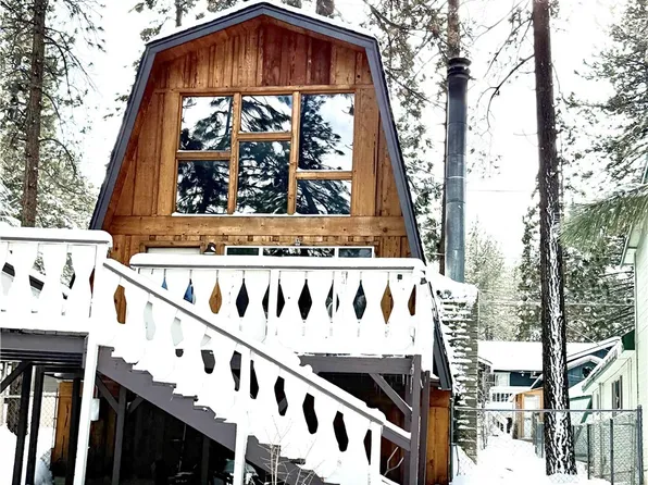 1625 Virginia St, Wrightwood, CA 92397