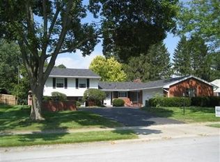 2133 Oak Tree Dr E, Dayton, OH 45440