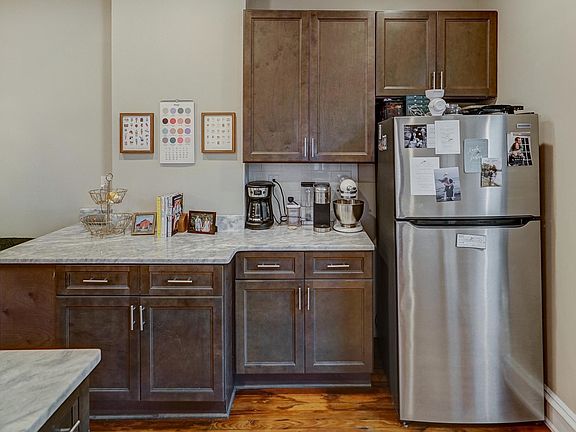 5th image of 2616 W Main St #2