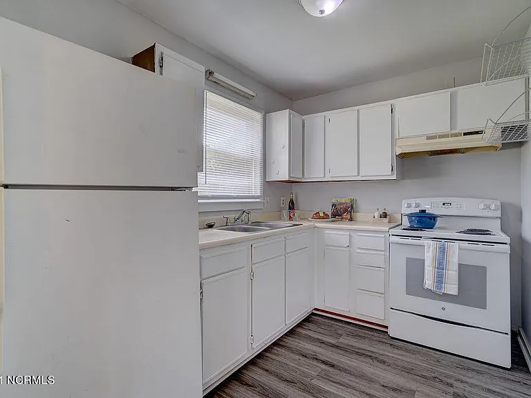 1541 Dorsey Ln NE #A — Photo 16