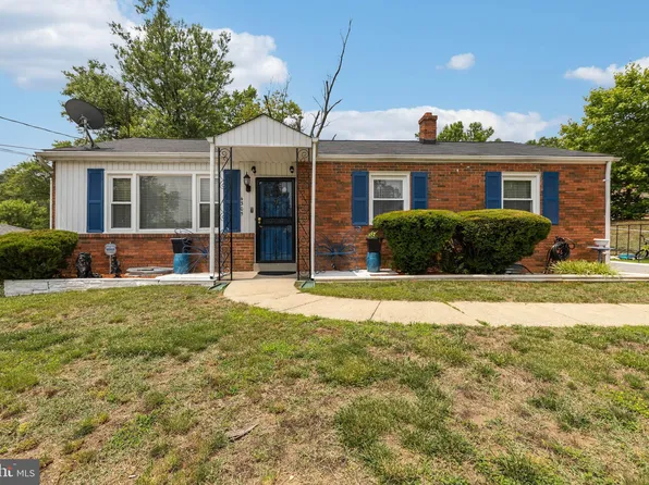 4305 Hartford Hills Dr, Suitland, MD 20746