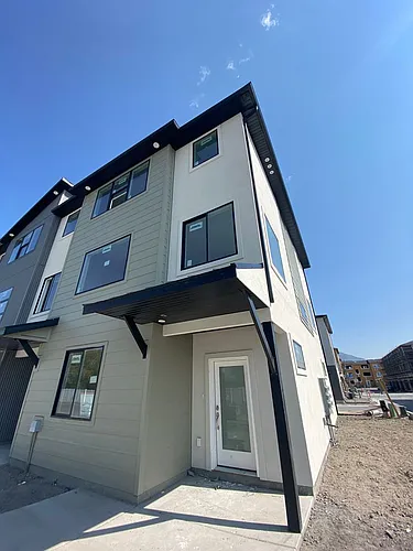 530 S 1094 W Photo 1 530 S 1094 W Photo 1