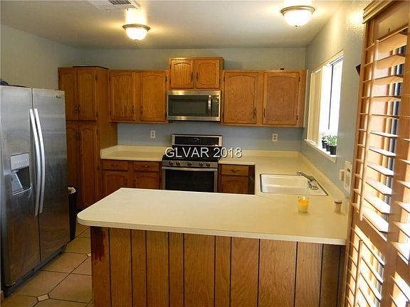 3rd image of 6781 Fallona Ave