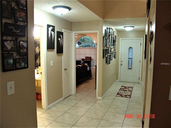 2nd image of 1001 Nin St