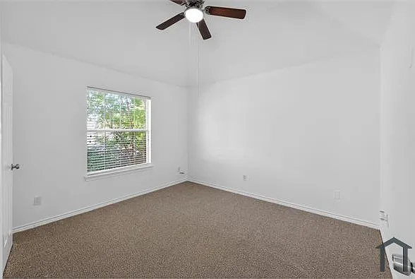 7501 Sweet Meadows Dr — Photo 35