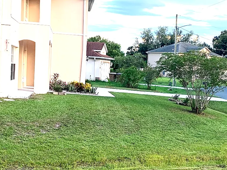 48 Cordona Dr — Photo 85