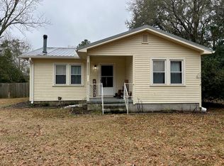 148 Swan Lake Dr, Ashford, AL 36312