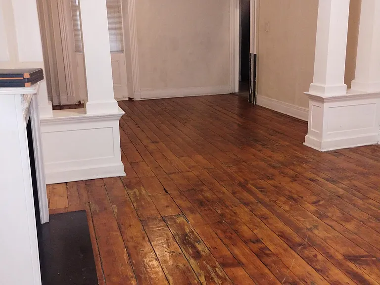 44 S Prince St #1 — Photo 4