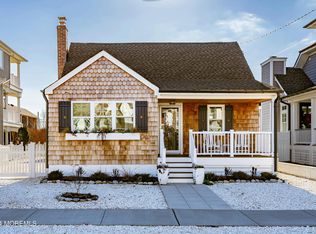 35 12th Ave, Seaside Park, NJ 08752