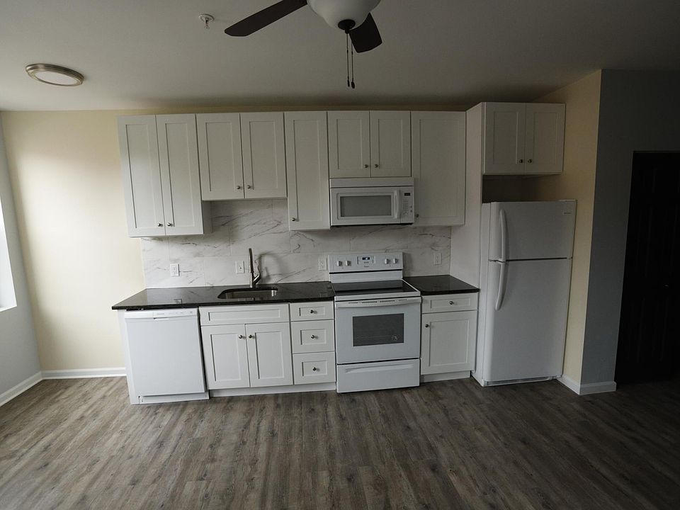 1st image of 1729 Saint Paul St #3