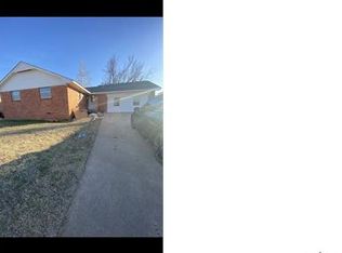 5408 NW 64th St, Warr Acres, OK 73132