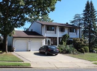 52 Jensen Rd, Sayreville, NJ 08872