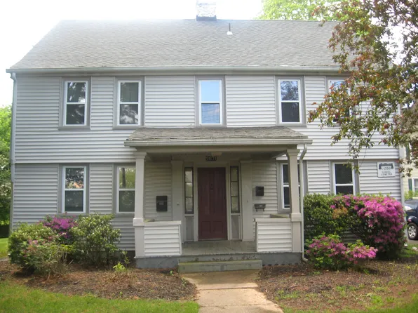 2671 Dixwell Ave, Hamden, CT 06518