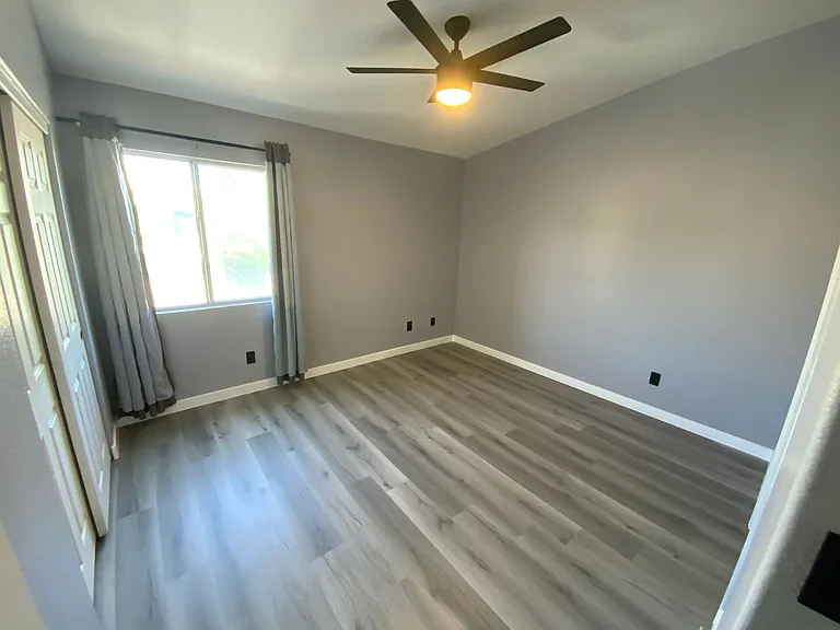 6321 Lorne Green Ave #102 — Photo 8