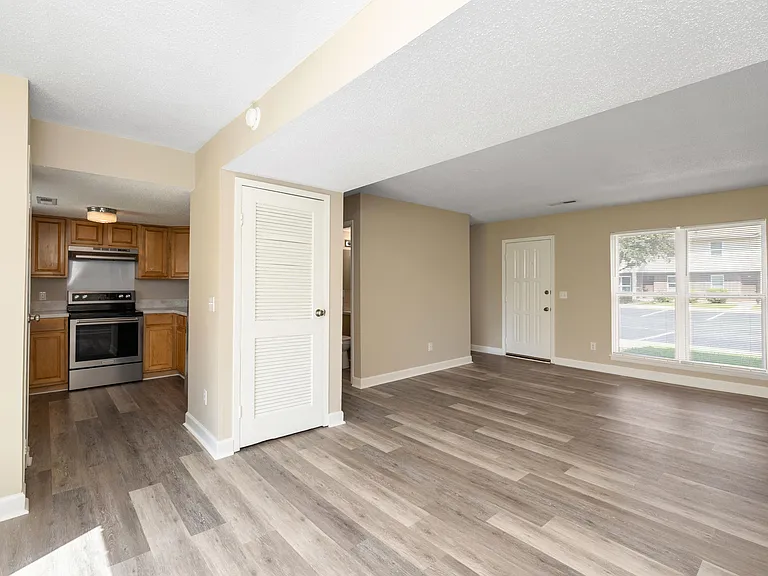 1121 Alice Dr #8 — Photo 15