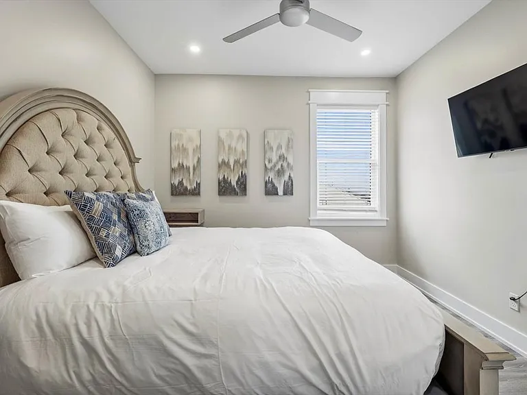 503 Albatross St — Photo 59