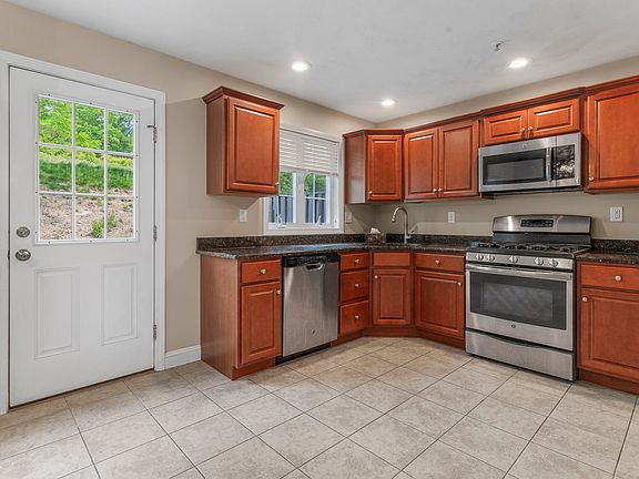 3rd image of 700 Justin Dr Unit 3