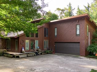 1438 County Road 66, Auburn, IN 46706