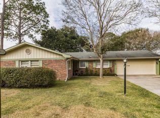 128 Plantation Dr, New Iberia, LA 70563