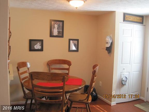 3rd image of 533 Pensacola Dr
