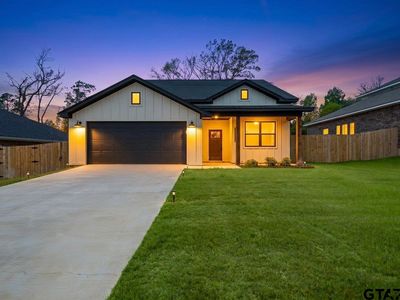 16326 Crossing Cir, Lindale, TX, 75771