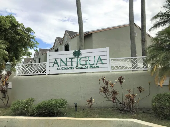 17485 NW 67th Ct #M-21, Hialeah, FL 33015