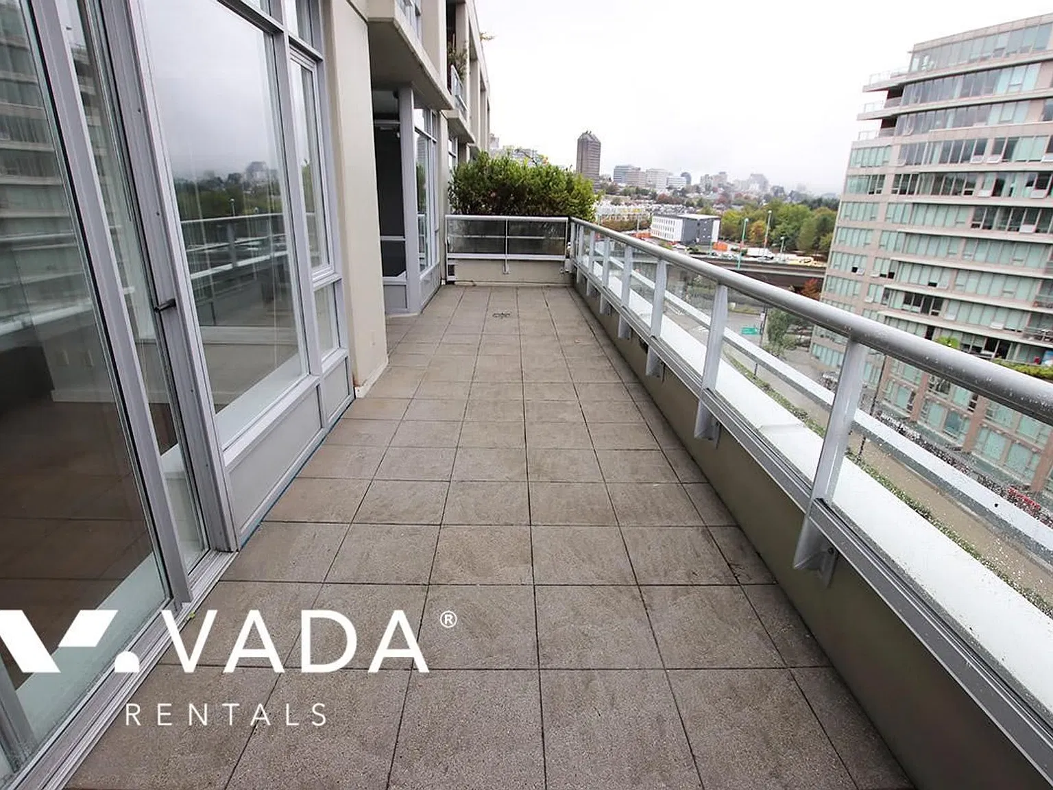 2055 Yukon Street Vancouver — Photo 4