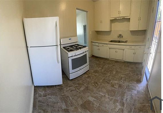 5th image of 3709 T St #3709
