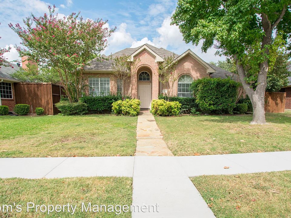 1st image of 4817 Holly Berry Dr
