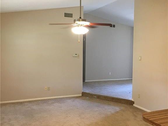 2nd image of 4705 Huntington Dr
