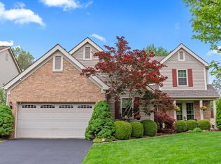 2556 Cowall Dr, Hilliard, OH