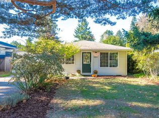 8815 SW 54th Ave, Portland, OR 97219