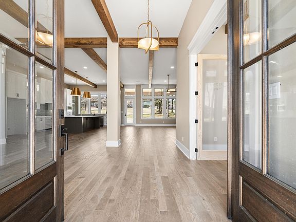 3rd image of 7 Linares Lane Hot