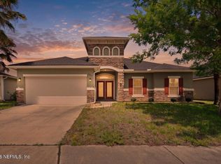 3825 Hammock Bluff Dr, Jacksonville, FL 32226