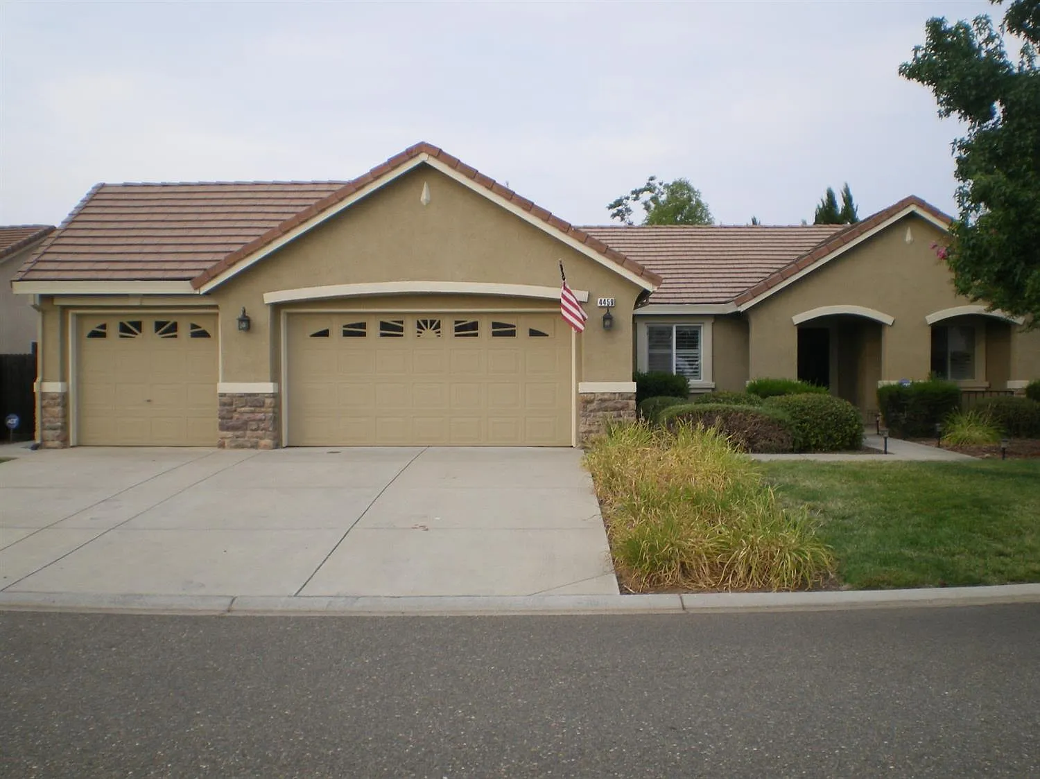 4459 Dusham Cir photo 1