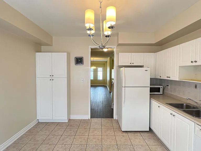 435 Hensall Cir #178 — Photo 12