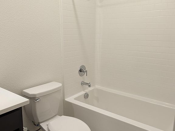 Downstairs full bath