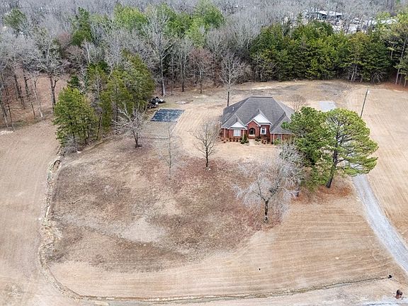 3rd image of 156 Quail Valley Rd