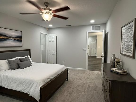 5th image of 7939 MARINER Street