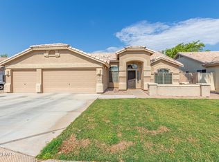 492 N Falcon Dr, Gilbert, AZ 85234
