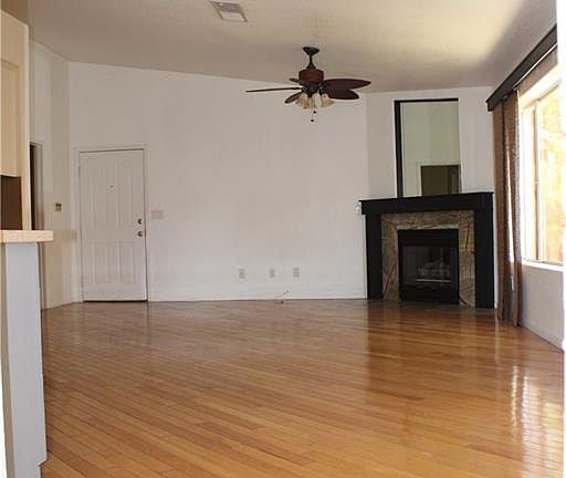 3rd image of 700 Capri Dr APT 26C