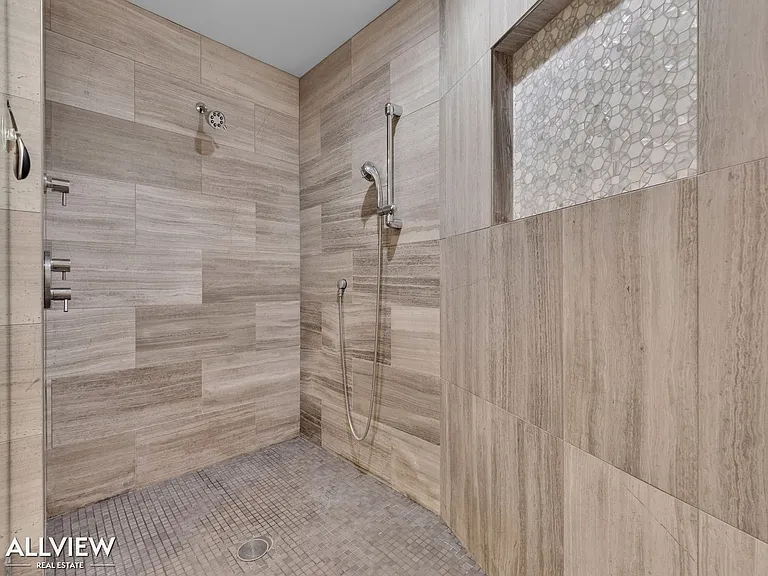 16216 Orchard Bend Rd — Photo 24