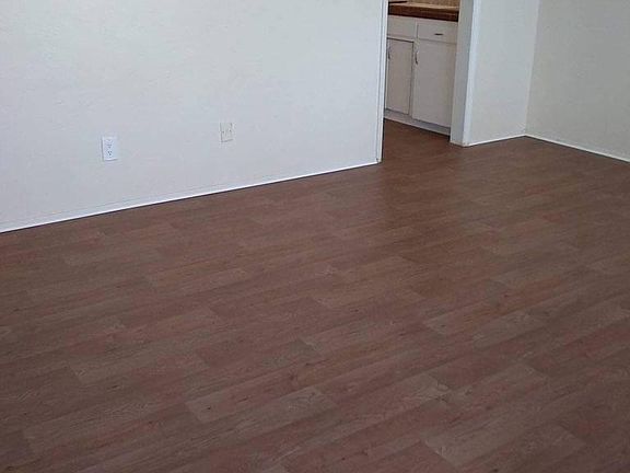 5th image of 3880 41st St