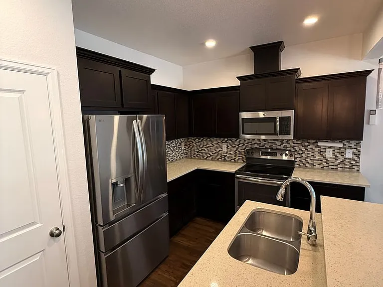 17275 SE Elias Ct — Photo 9
