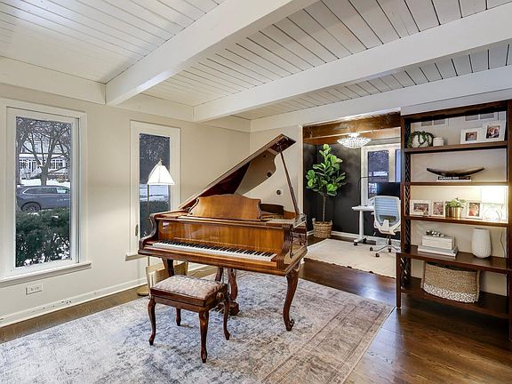 4th image of 400 S Crescent Ave