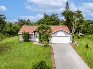 621 Magnolia Ave, Lehigh Acres, FL 33972