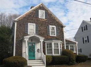 15 Cedar St, Marblehead, MA 01945
