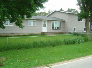 519 NW 8th St, Ogden, IA 50212