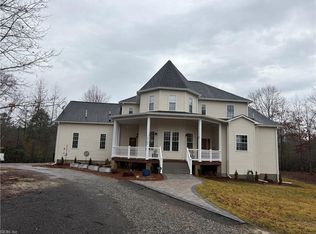 13153 Coulbourn Rd, Saluda, VA 23149